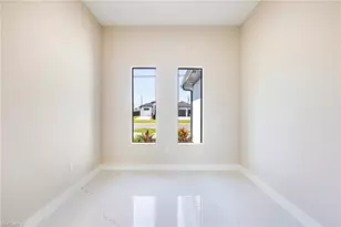 1425 Santa Barbara Blvd N, Cape Coral, FL 33993 - Photo 15