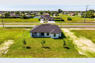 1425 Santa Barbara Blvd N, Cape Coral, FL 33993 - Photo 43