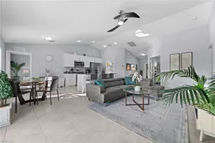 415 SW 31st Pl, Cape Coral, FL 33991 - Photo 9