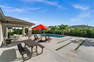 415 SW 31st Pl, Cape Coral, FL 33991 - Photo 5