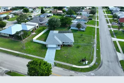 4718 Forest Glen Dr, North Fort Myers, FL 33903 - Photo 3