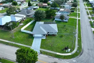 4718 Forest Glen Dr, North Fort Myers, FL 33903 - Photo 3