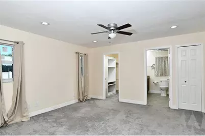 4718 Forest Glen Dr, North Fort Myers, FL 33903 - Photo 9