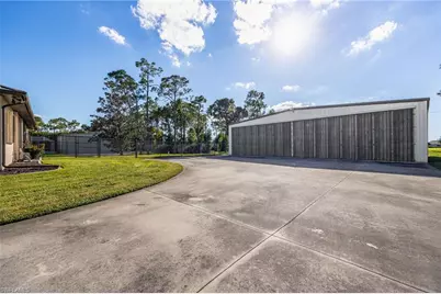 18839 Baseleg Ave, North Fort Myers, FL 33917 - Photo 45