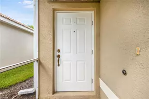 8079 Woodridge Pointe Dr, Fort Myers, FL 33912 - Photo 3