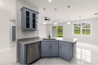 343 Desoto Blvd N, Naples, FL 34120 - Photo 3