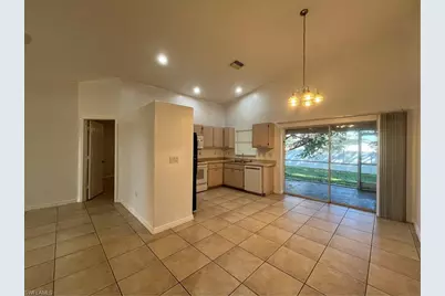 543 SE 6th Ter, Cape Coral, FL 33990 - Photo 11