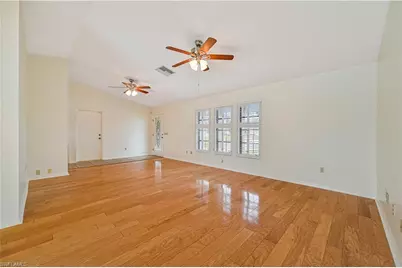 634 SE 32nd St, Cape Coral, FL 33904 - Photo 13