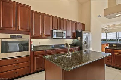 1025 SW 6th Ave, Cape Coral, FL 33991 - Photo 17