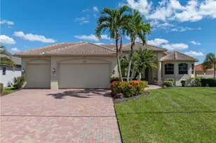 1025 SW 6th Ave, Cape Coral, FL 33991 - Photo 3