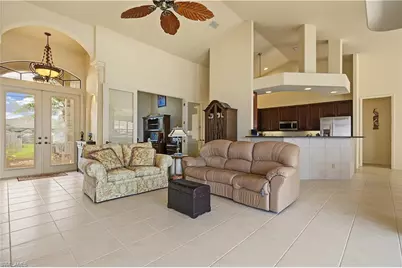 1025 SW 6th Ave, Cape Coral, FL 33991 - Photo 9