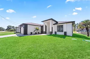 2905 Hanna Ave N, Lehigh Acres, FL 33971 - Photo 5
