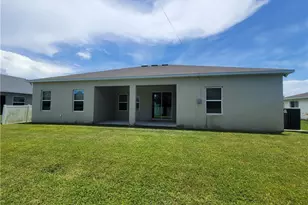 1733 SW 38th Ln, Cape Coral, FL 33914 - Photo 11