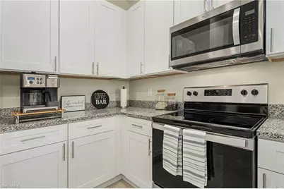 524 NW 3rd Ave, Cape Coral, FL 33993 - Photo 11