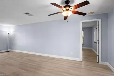 1424 SE 27th Ter, Cape Coral, FL 33904 - Photo 35