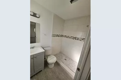 326 Palmetto Dr, Cape Coral, FL 33904 - Photo 5