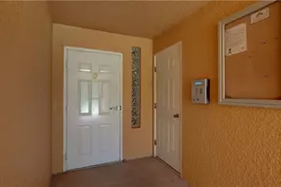 2904 Tuscan Dr, Cape Coral, FL 33909 - Photo 3