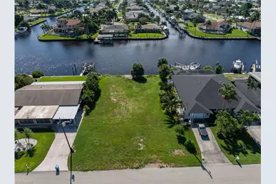 312 Tudor Dr, Cape Coral, FL 33904 - Photo 7