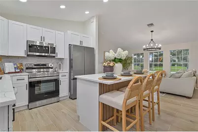1424 SW 28th Ter, Cape Coral, FL 33914 - Photo 15