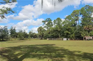 13823 Hamlin Ave, Clewiston, FL 33440 - Photo 25