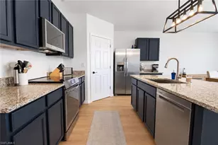 2530 SW 9th Ave, Cape Coral, FL 33914 - Photo 15