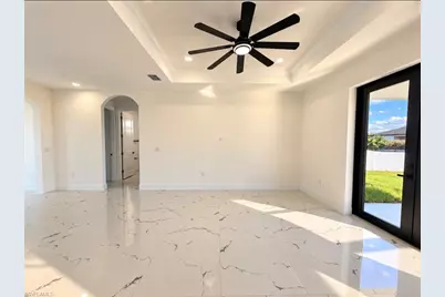 4309 18th St SW, Lehigh Acres, FL 33976 - Photo 9