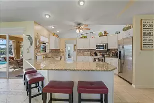 908 Vogiantzis Pkwy, Cape Coral, FL 33909 - Photo 9