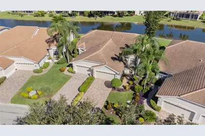 12838 Devonshire Lakes Cir, Fort Myers, FL 33913 - Photo 23