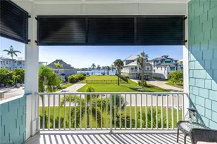 810 San Carlos Dr, Fort Myers Beach, FL 33931 - Photo 37