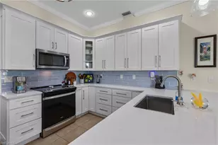 4111 SE 10th Pl, Cape Coral, FL 33904 - Photo 23