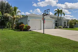 4111 SE 10th Pl, Cape Coral, FL 33904 - Photo 51