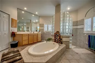 5605 Merlyn Ln, Cape Coral, FL 33914 - Photo 29
