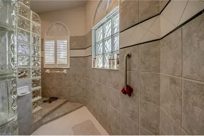 5605 Merlyn Ln, Cape Coral, FL 33914 - Photo 31