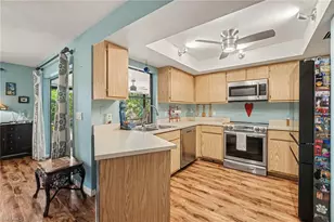 1032 SE 26th St, Cape Coral, FL 33904 - Photo 11