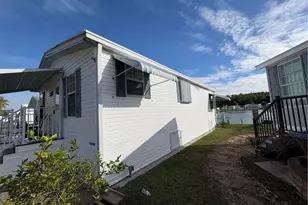 146 Caravan Circle, North Fort Myers, FL 33903 - Photo 7