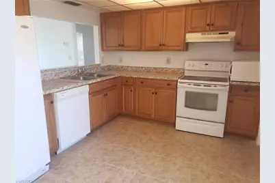4020 SE 2nd Ave, Cape Coral, FL 33904 - Photo 5