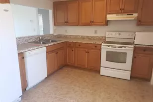 4020 SE 2nd Ave, Cape Coral, FL 33904 - Photo 5