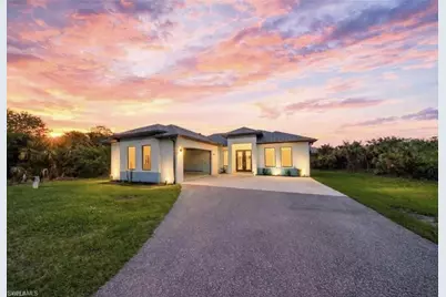 808 37th Ave NW, Naples, FL 34120 - Photo 1