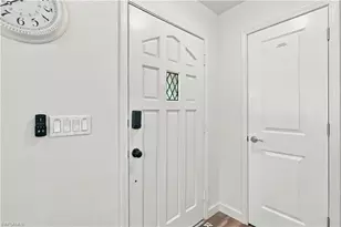 5229 Pocatella Ct, Cape Coral, FL 33904 - Photo 5