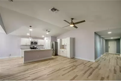 4302 NE 9th Ave, Cape Coral, FL 33909 - Photo 23