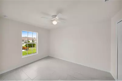 523 SE 8th St, Cape Coral, FL 33990 - Photo 15