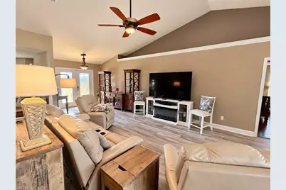 1707 NE 1st Ave, Cape Coral, FL 33909 - Photo 11