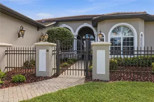 1932 SE 21st St, Cape Coral, FL 33990 - Photo 7