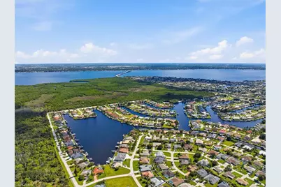 1932 SE 21st St, Cape Coral, FL 33990 - Photo 59