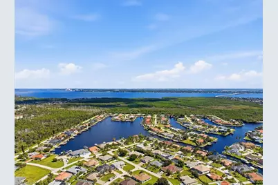 1932 SE 21st St, Cape Coral, FL 33990 - Photo 61
