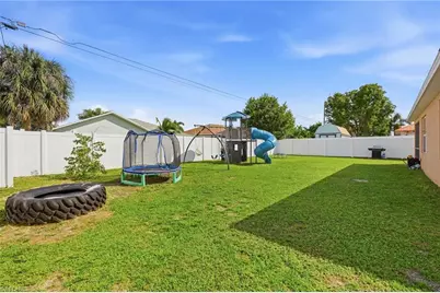 4317 SW 9th Pl, Cape Coral, FL 33914 - Photo 25