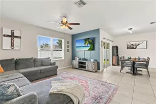 4317 SW 9th Pl, Cape Coral, FL 33914 - Photo 7