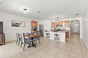 4317 SW 9th Pl, Cape Coral, FL 33914 - Photo 3