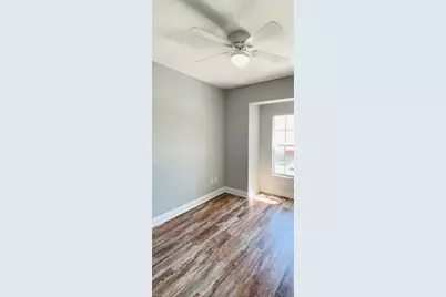 4166 Castilla Cir #201, Fort Myers, FL 33916 - Photo 3