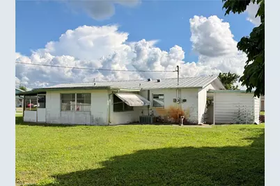 1419 Kimdale St E, Lehigh Acres, FL 33936 - Photo 41